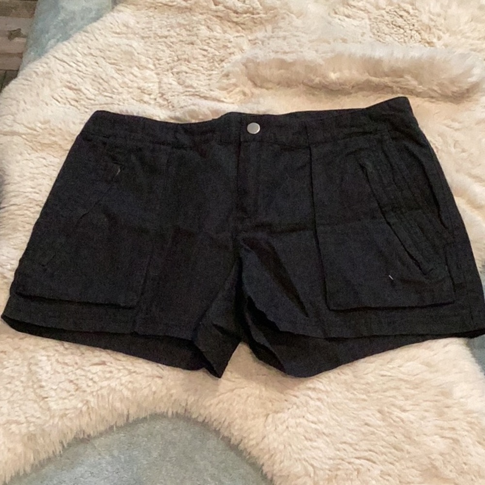 EUC Converse shorts